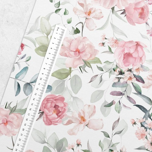 roses_and_green_size.jpg